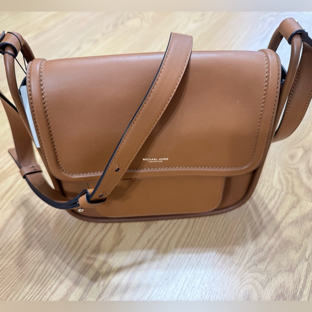 Michael Kors Collection Tenby Messenger Shoulder Bag